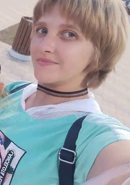 Настя з Сніжне, мені 25 років, познайомлюсь на одну ніч