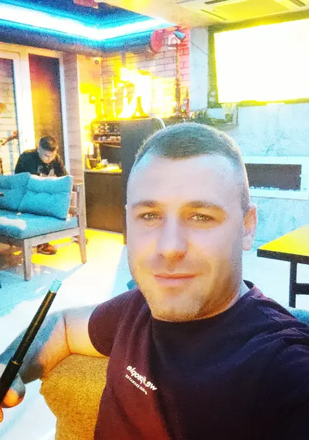 Сергей из Доброполья, ищу на сайте знакомства на одну ночь