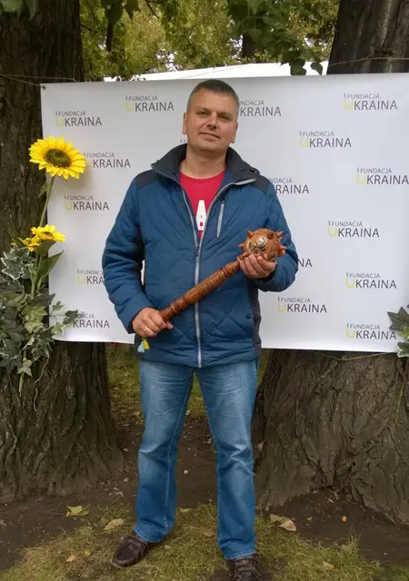 Я Aleksander, 47, знакомлюсь без обязательств в Вроцлаве