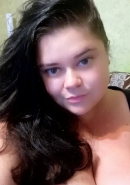 Я Иришка, 35 років з Рубіжне, шукаю знайомство для приємне проведення часу