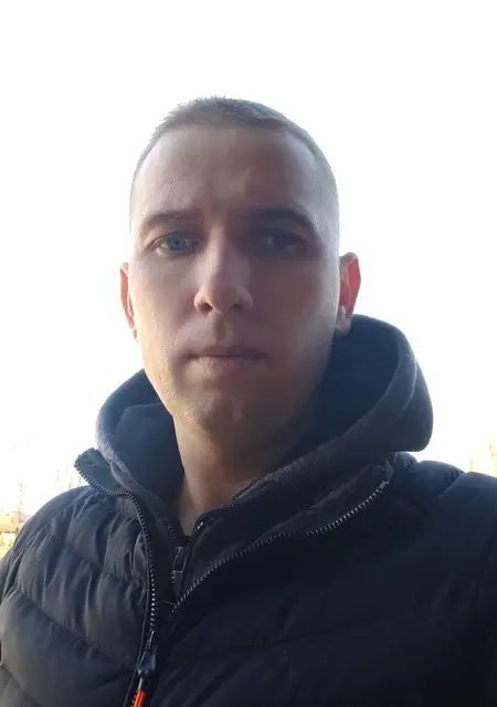 Влад з Роздільна, шукаю на сайті знайомства на одну ніч