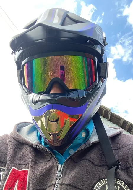 Женя из Верховины, ищу на сайте знакомства без обязательств