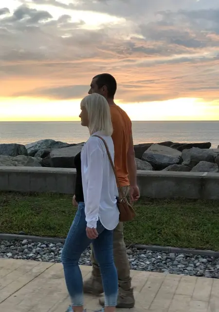 Елена И Дима из Батуми, ищу на сайте приятное времяпровождение